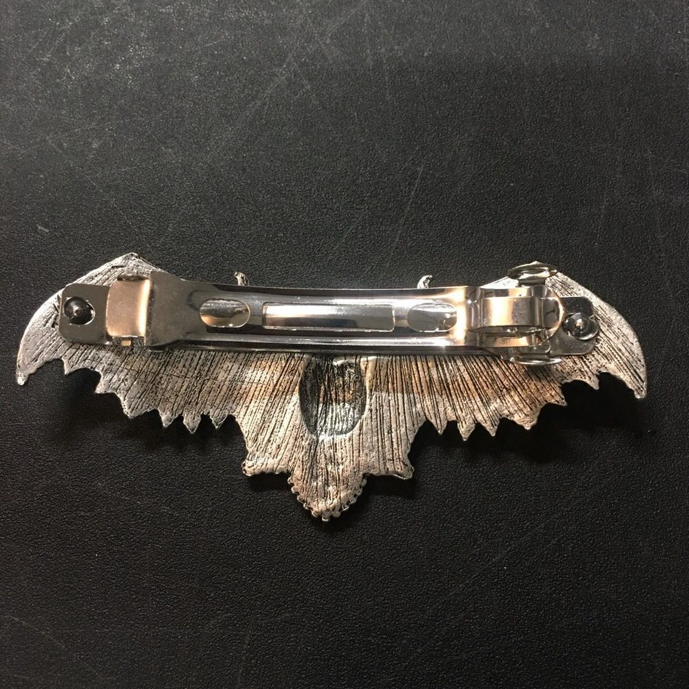 Gothic Bat Hair Clip, Silver, Vintage Inspired Engraved Lace Accent, Ele… - Picture 4 of 4
